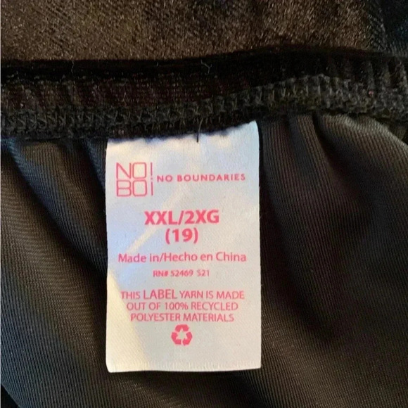 No Boundaries Velvet Reindeer Jumpsuit Black Size XXL (19 Juniors) Christmas - Picture 6 of 8